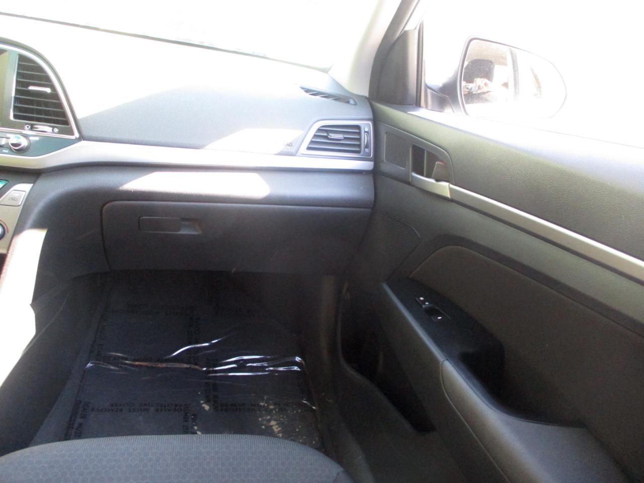 Hyundai Elantra SEL 2018