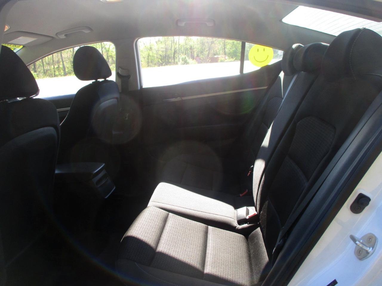 Hyundai Elantra SEL 2018