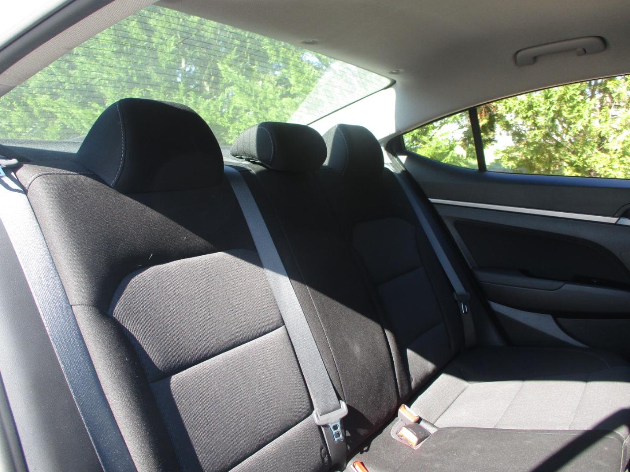 Hyundai Elantra SEL 2018