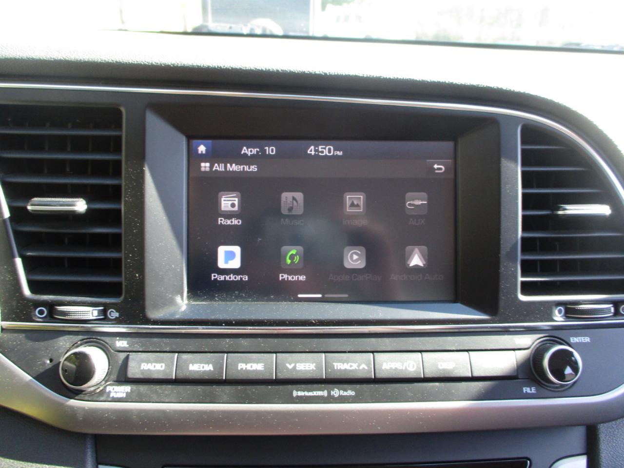 Hyundai Elantra SEL 2018