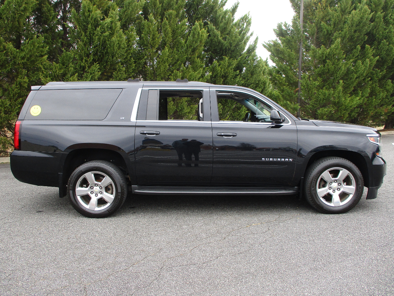 Chevrolet Suburban LT 4WD 2016