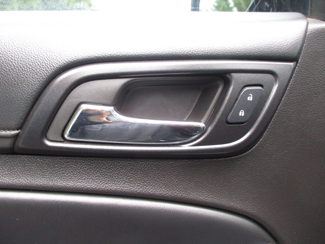 Chevrolet Suburban LT 4WD 2016