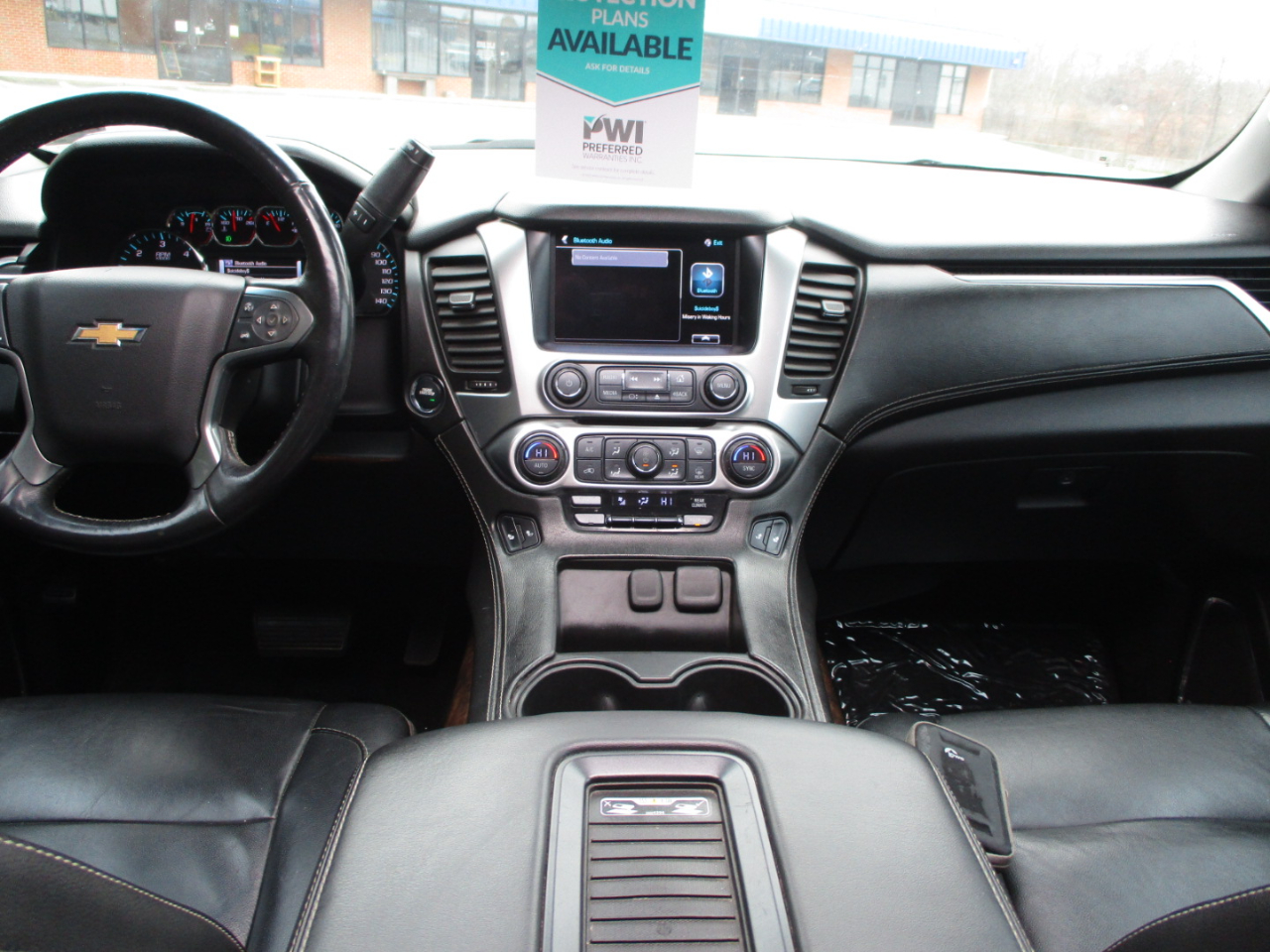 Chevrolet Suburban LT 4WD 2016