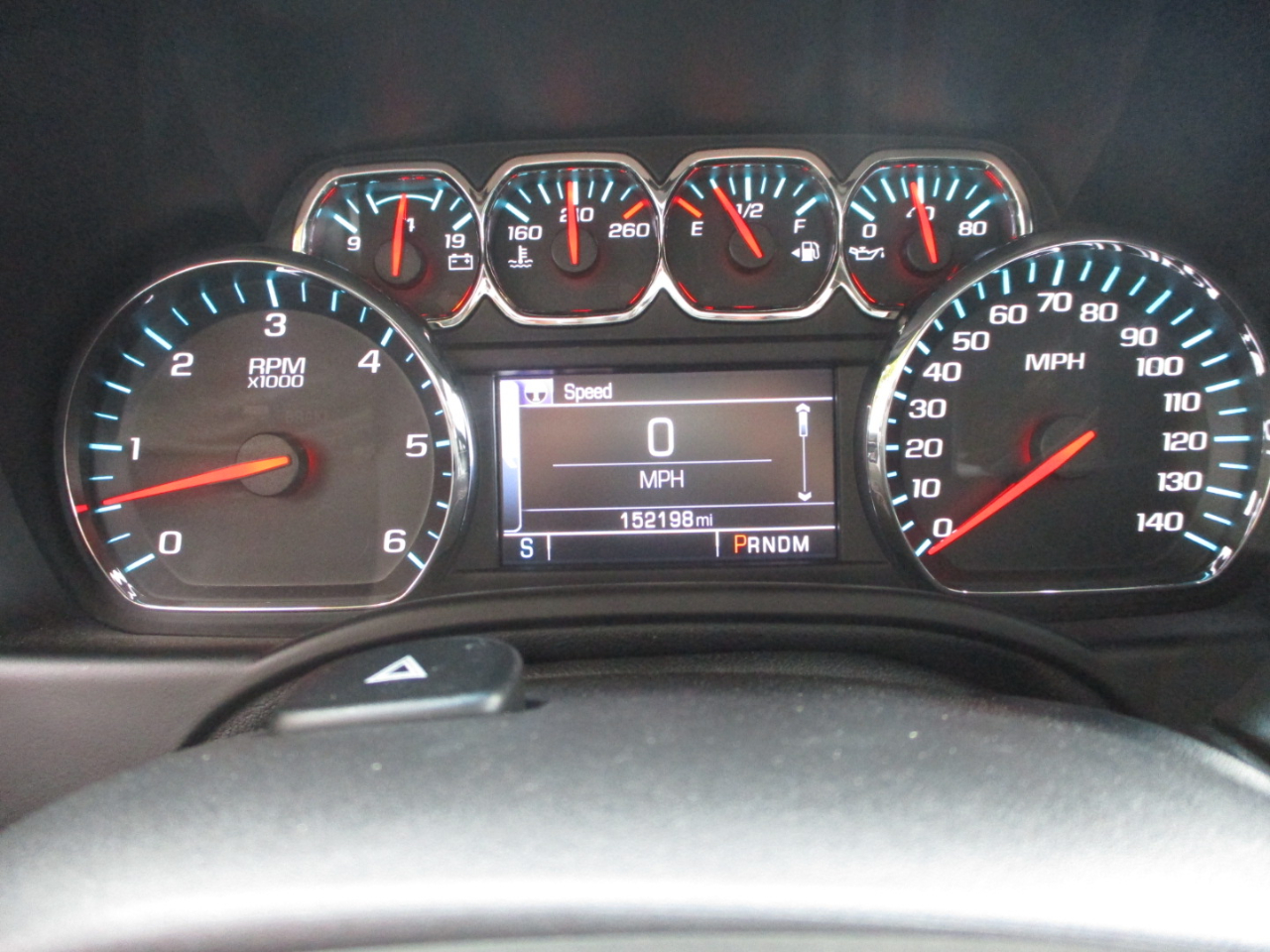 Chevrolet Suburban LT 4WD 2016