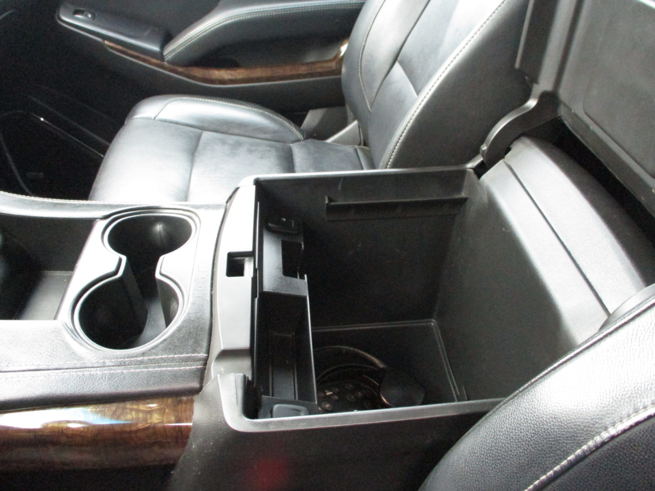 Chevrolet Suburban LT 4WD 2016