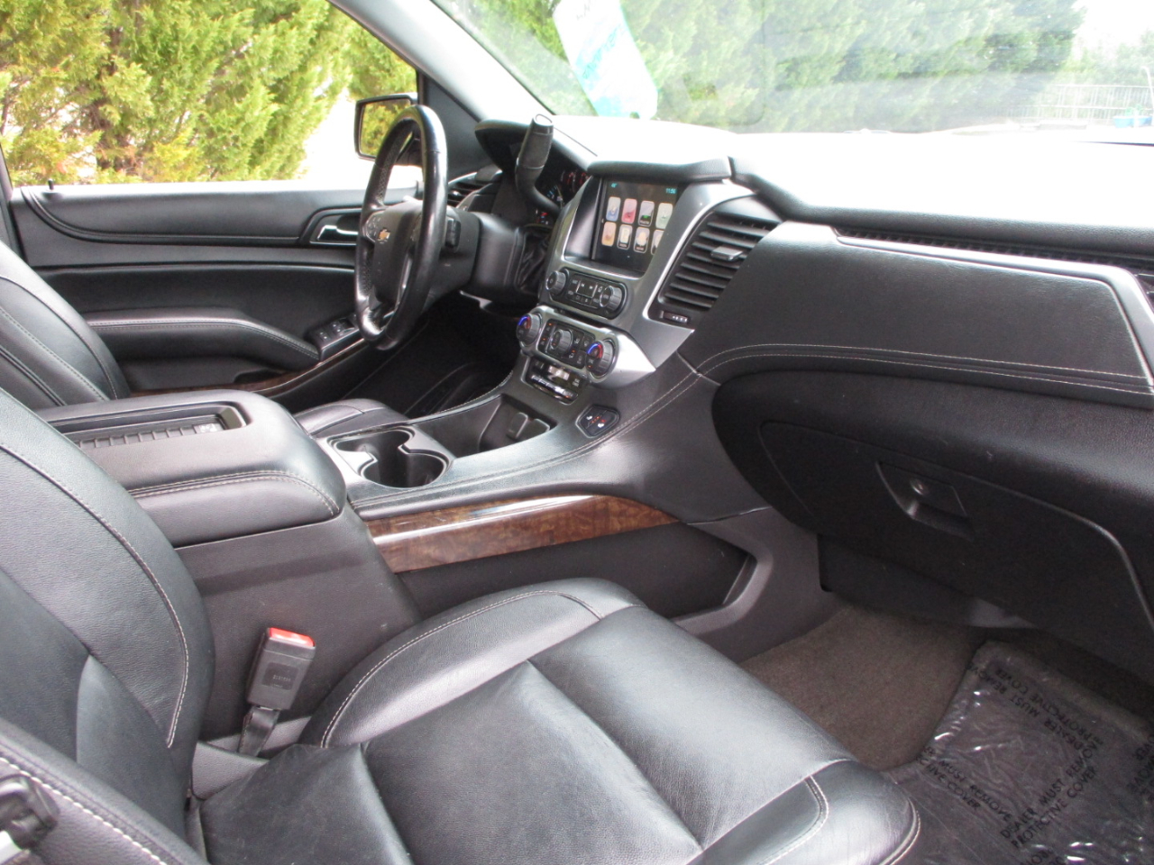 Chevrolet Suburban LT 4WD 2016