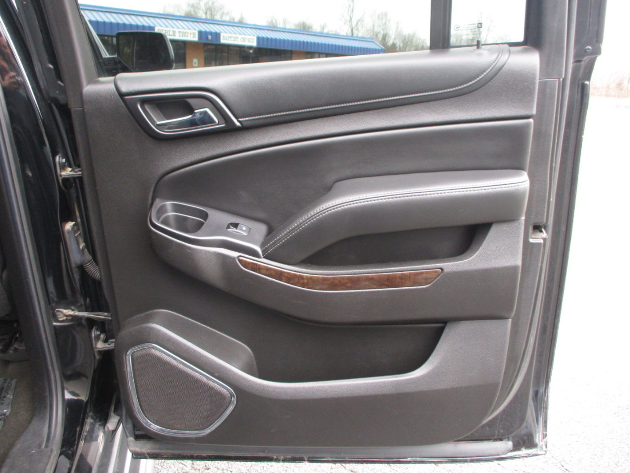 Chevrolet Suburban LT 4WD 2016