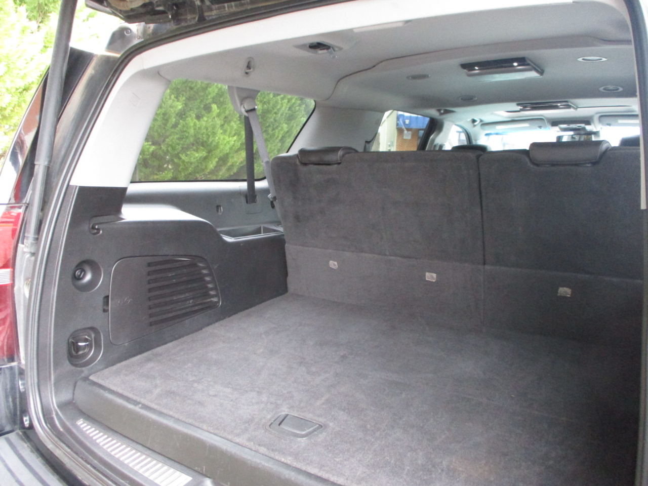 Chevrolet Suburban LT 4WD 2016