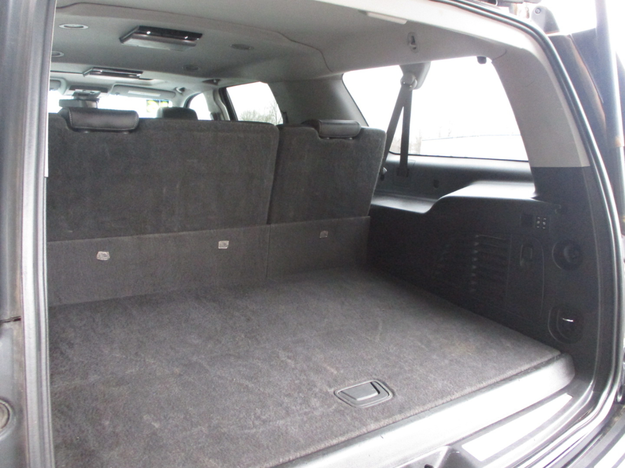 Chevrolet Suburban LT 4WD 2016