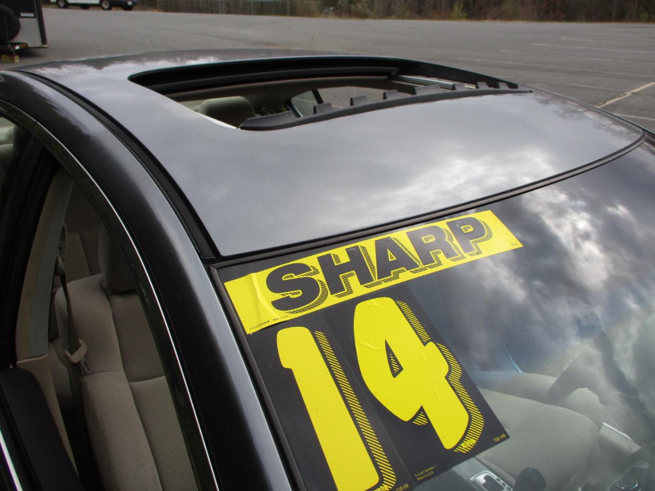 Nissan Maxima S 2014