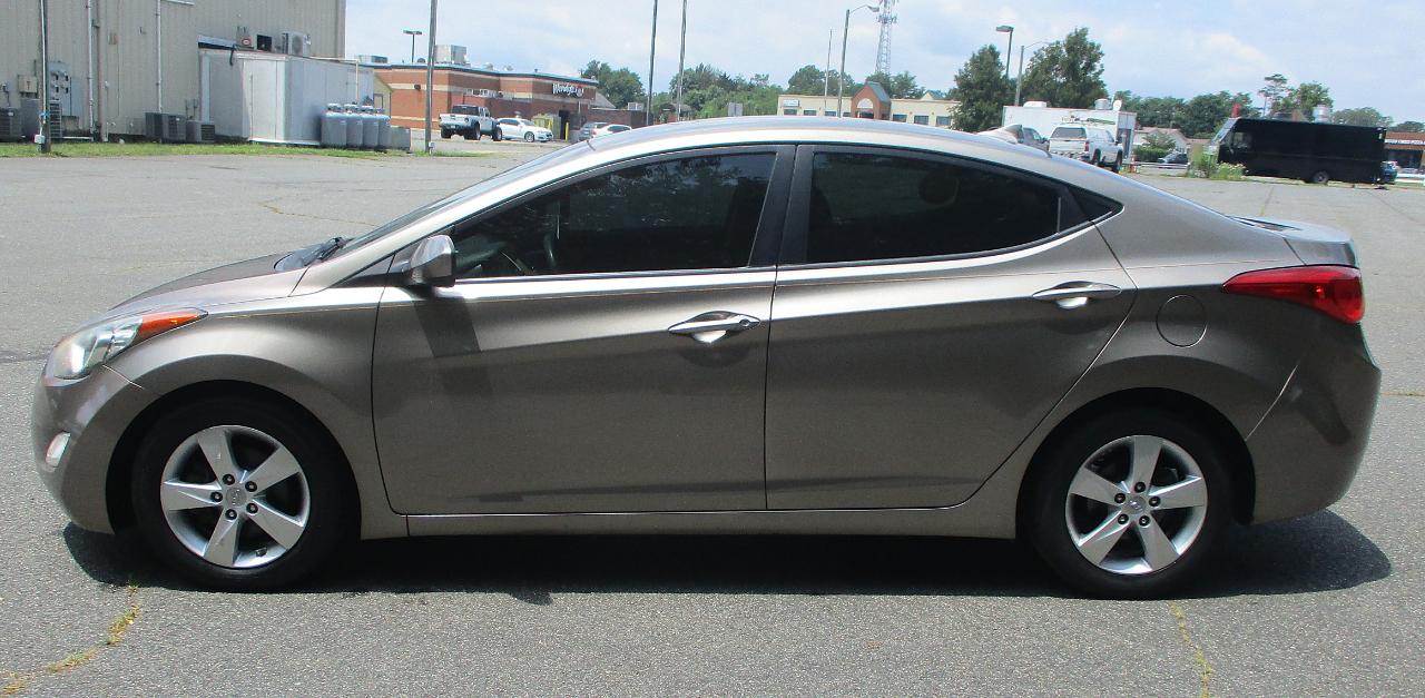 Hyundai Elantra GLS 2013
