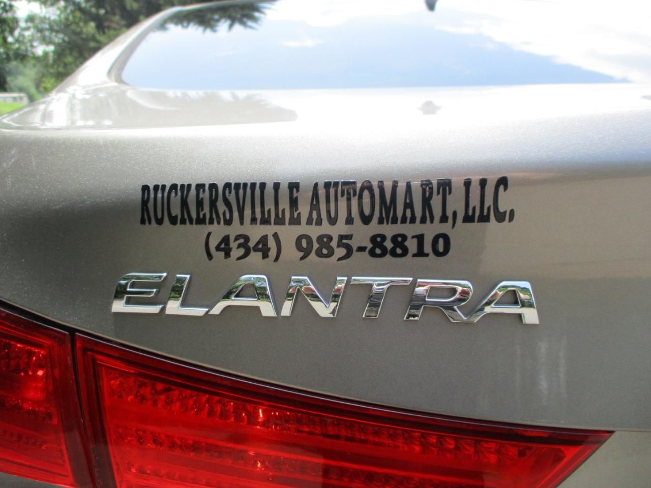 Hyundai Elantra GLS 2013