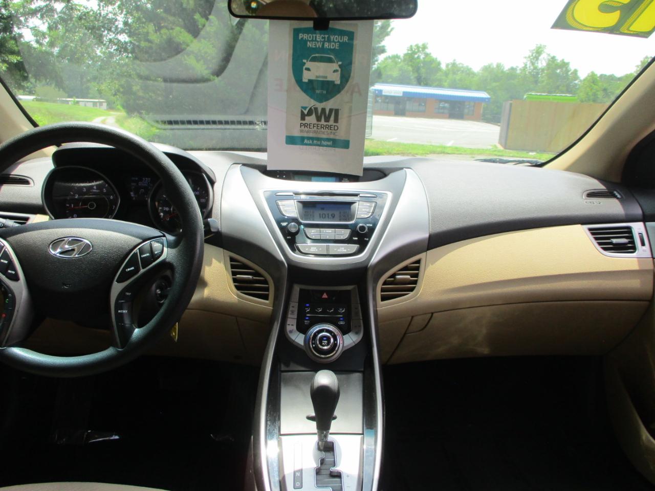 Hyundai Elantra GLS 2013