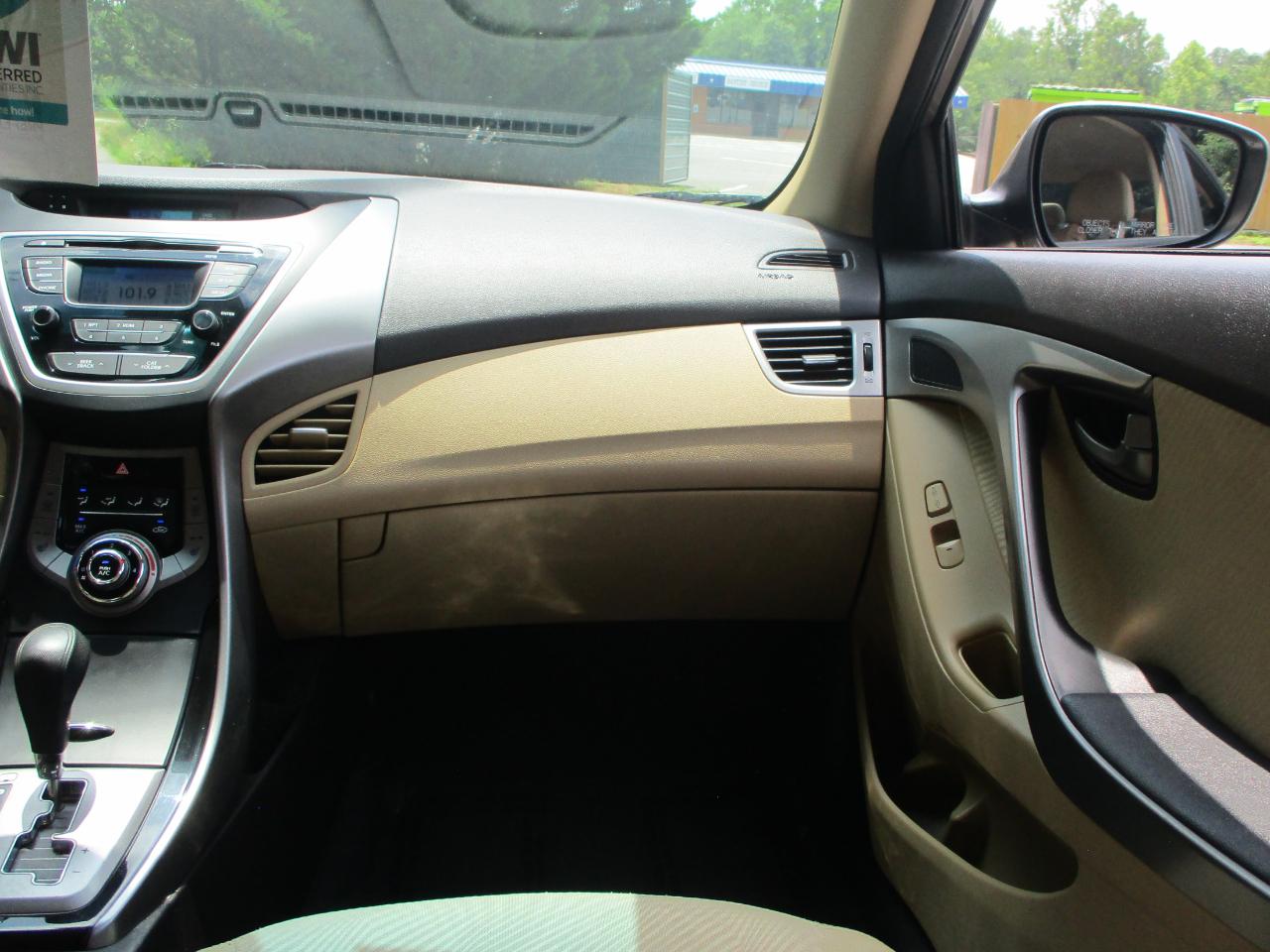 Hyundai Elantra GLS 2013