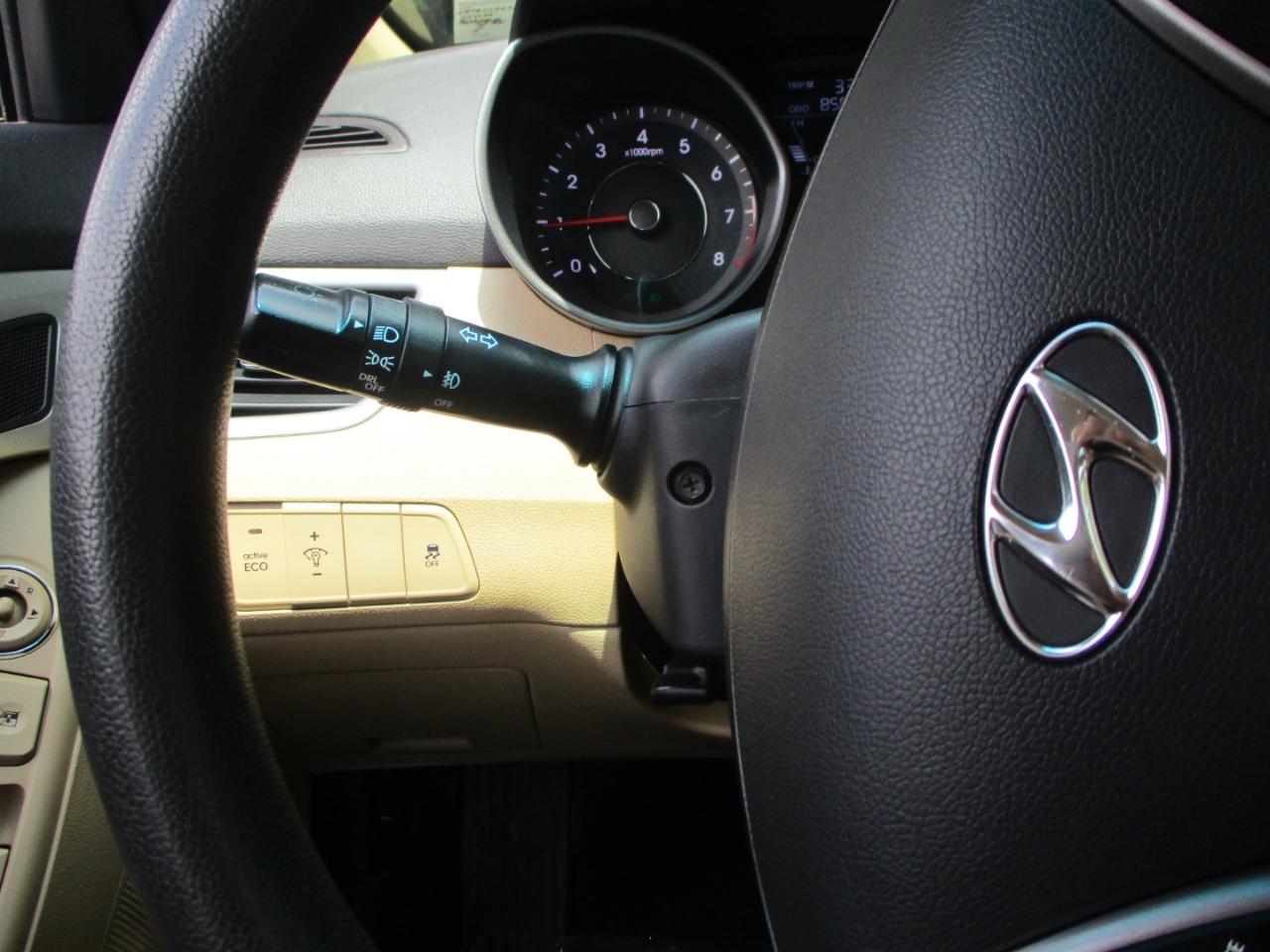 Hyundai Elantra GLS 2013