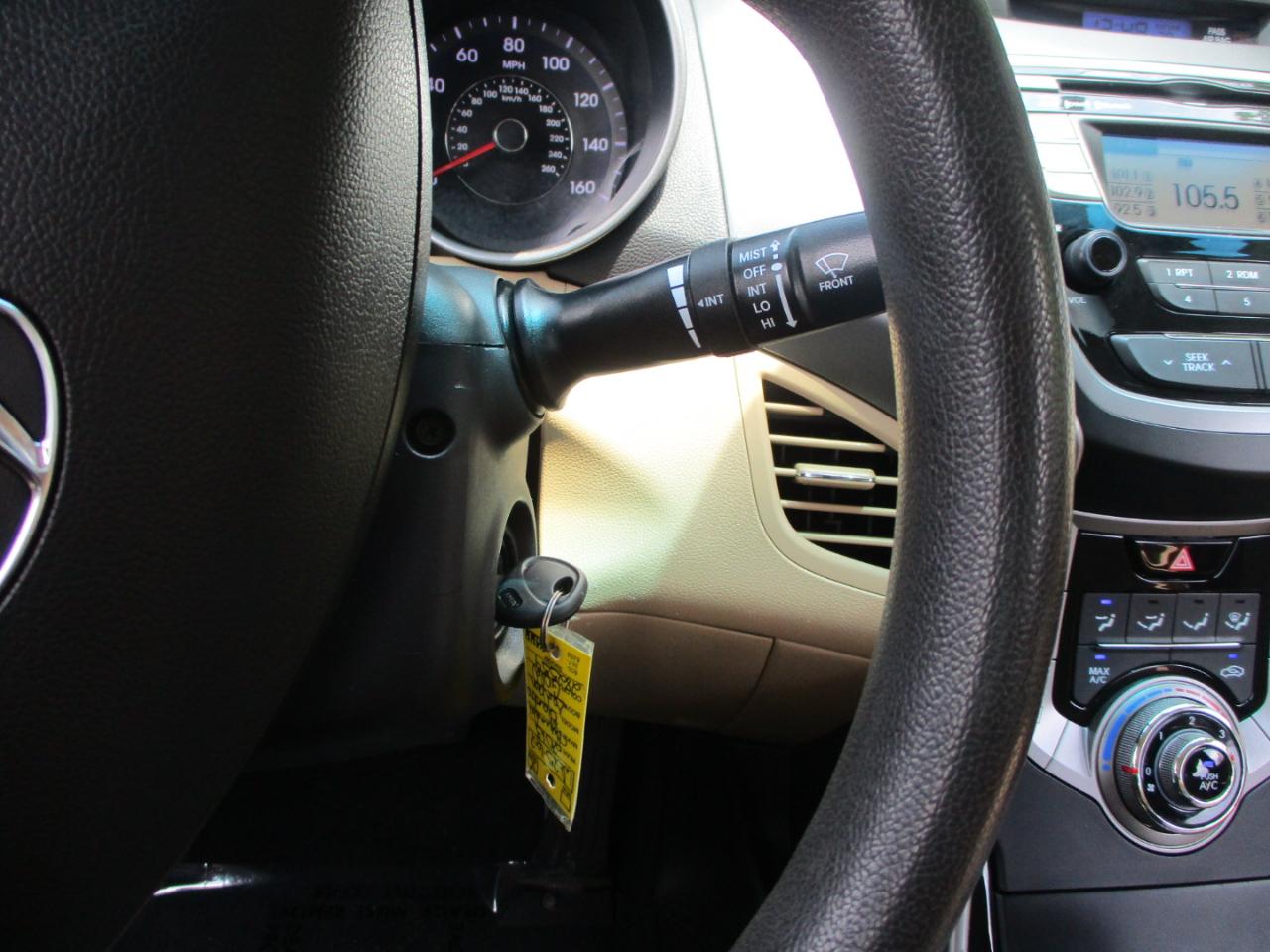 Hyundai Elantra GLS 2013