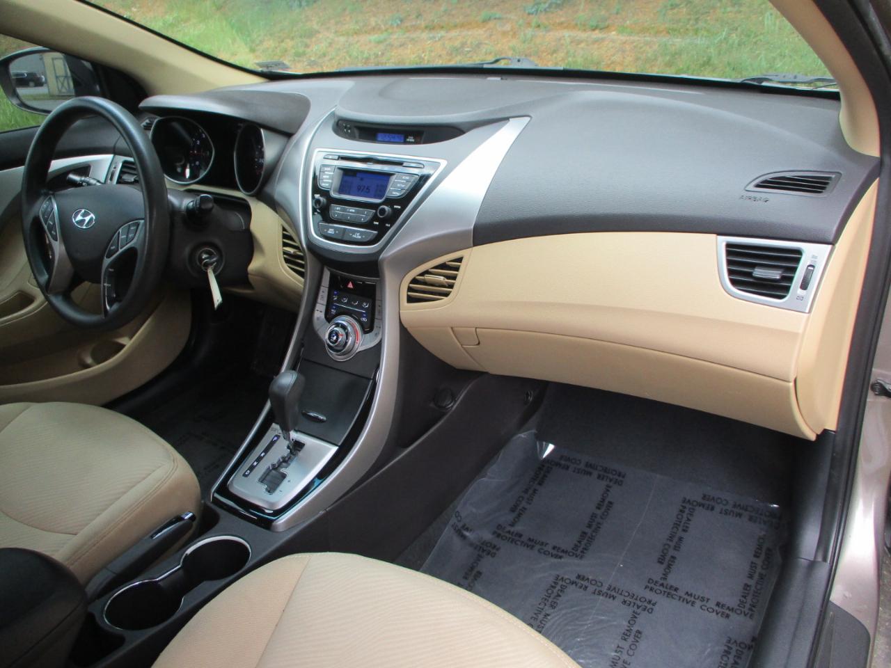 Hyundai Elantra GLS 2013