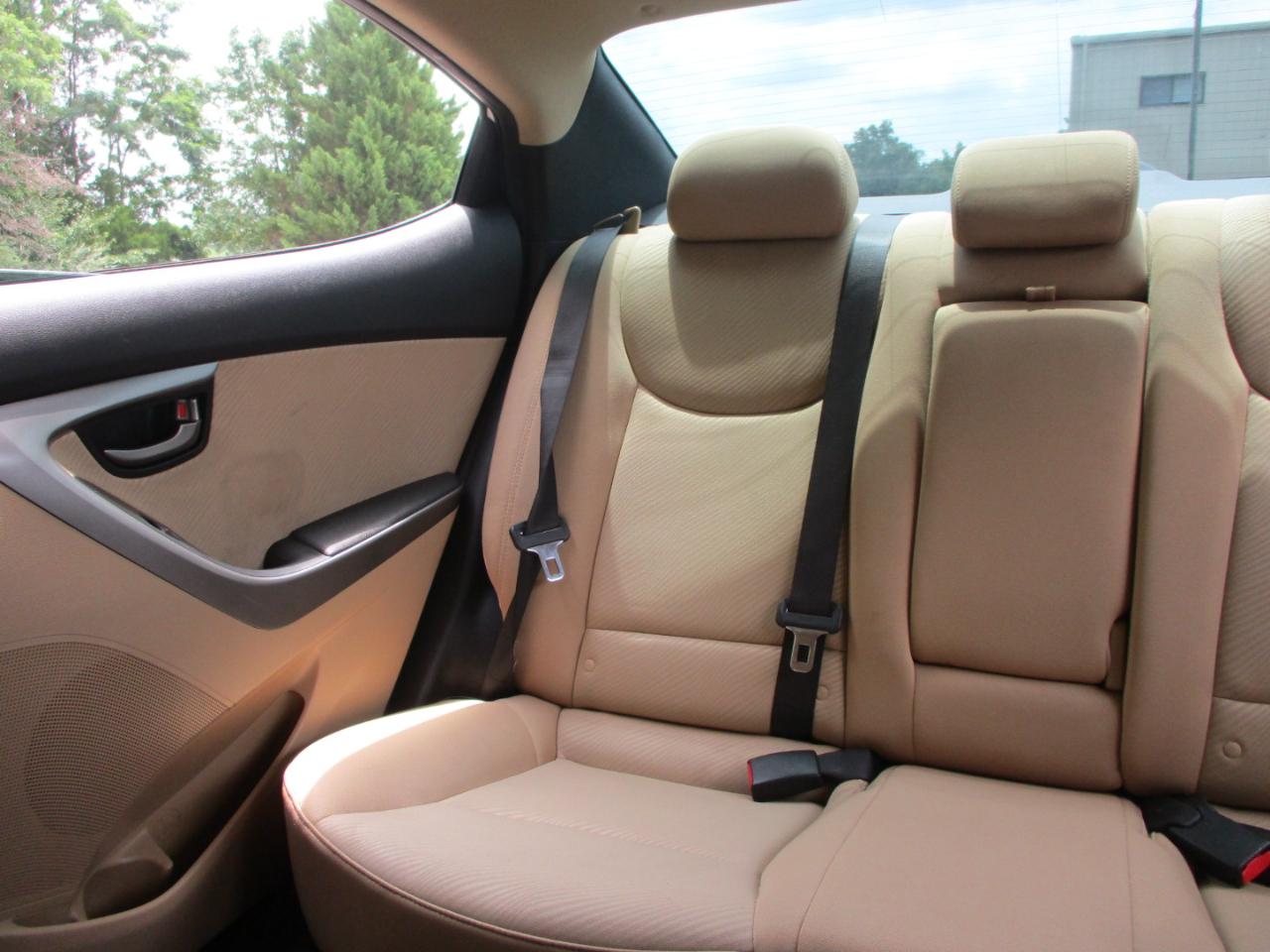 Hyundai Elantra GLS 2013
