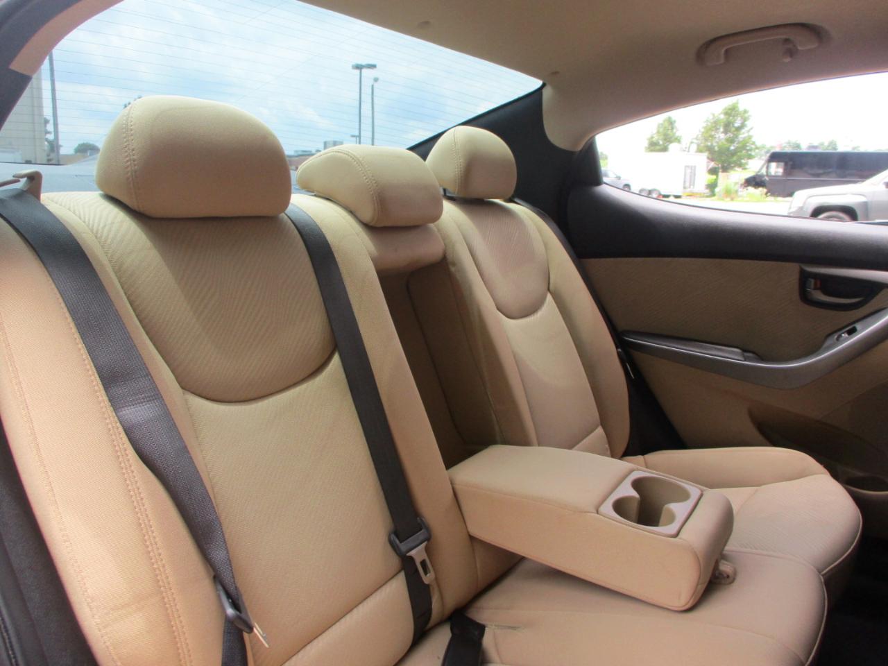 Hyundai Elantra GLS 2013