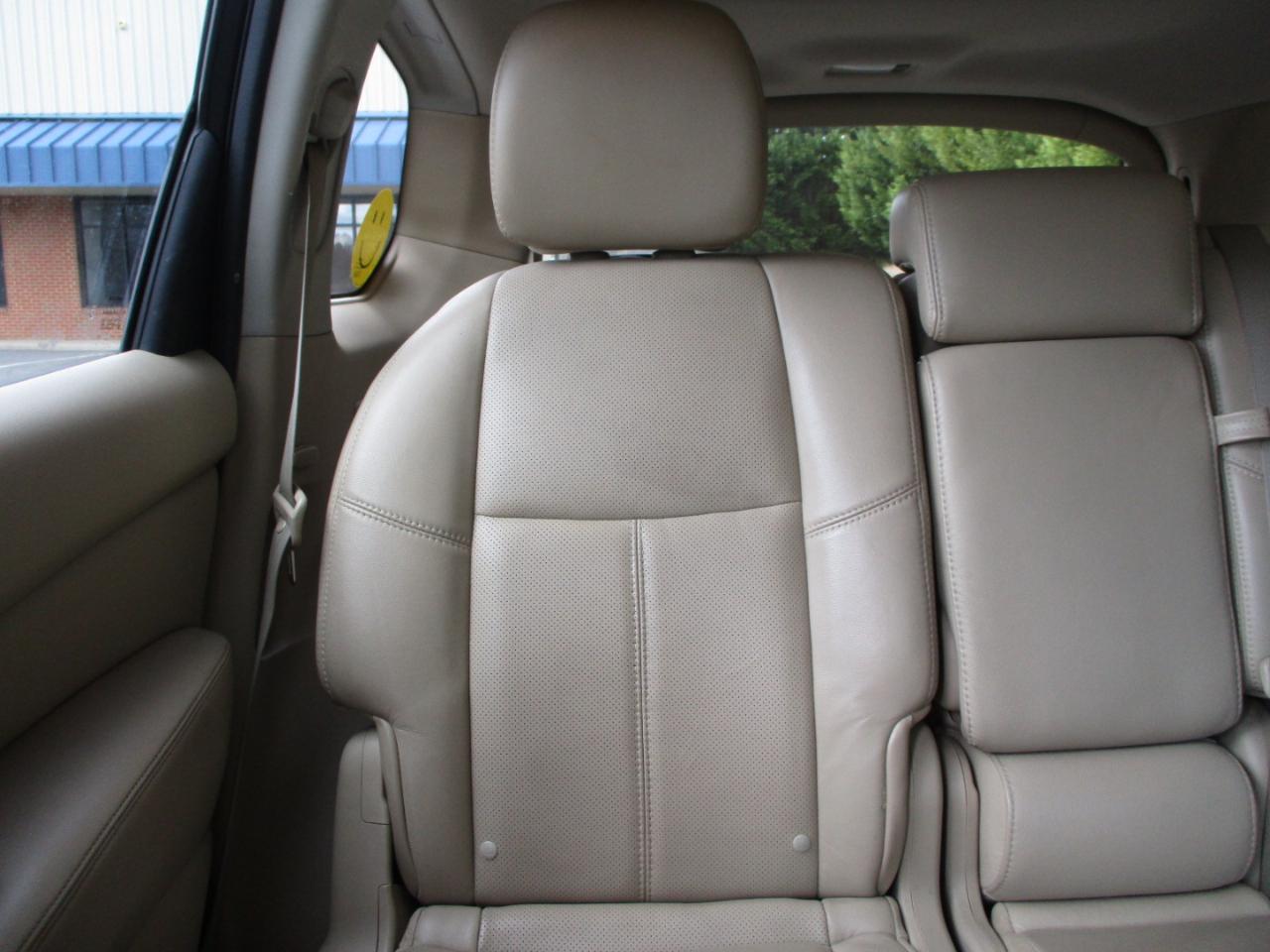 Nissan Pathfinder Platinum 4WD 2014