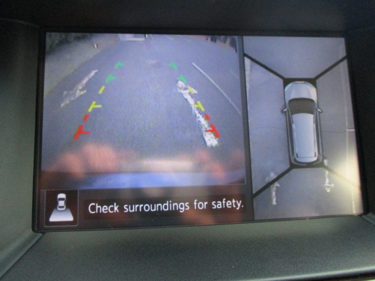 Nissan Pathfinder Platinum 4WD 2014