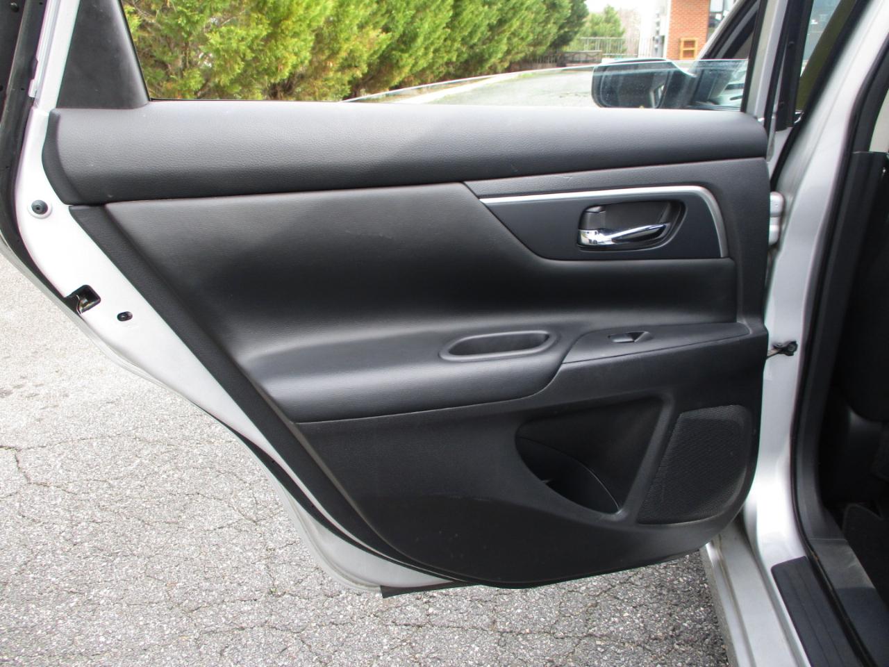 Nissan Altima 2.5 S 2015