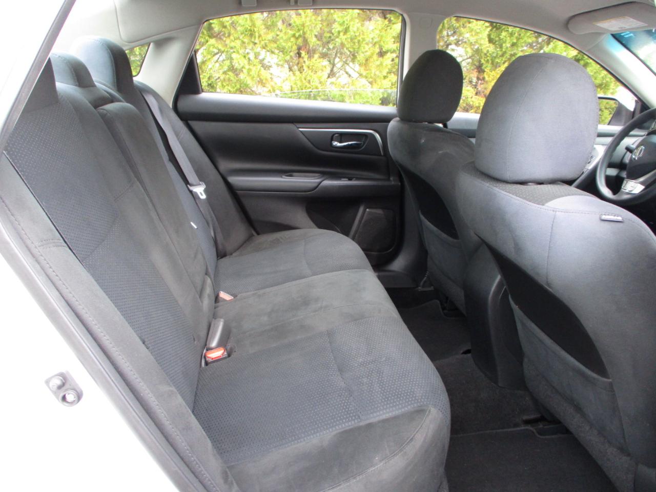 Nissan Altima 2.5 S 2015