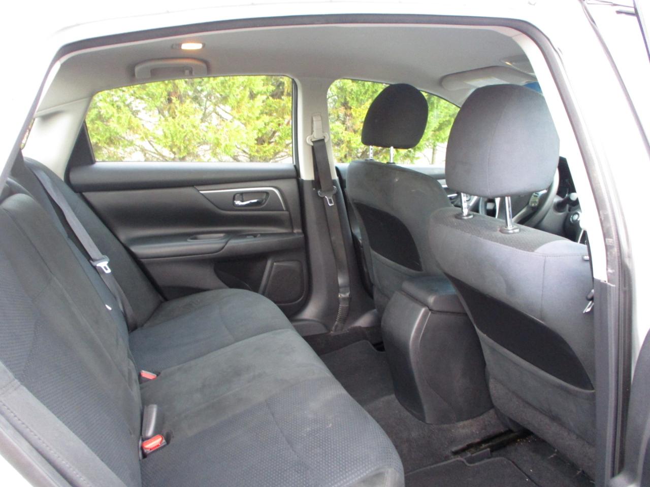 Nissan Altima 2.5 S 2015