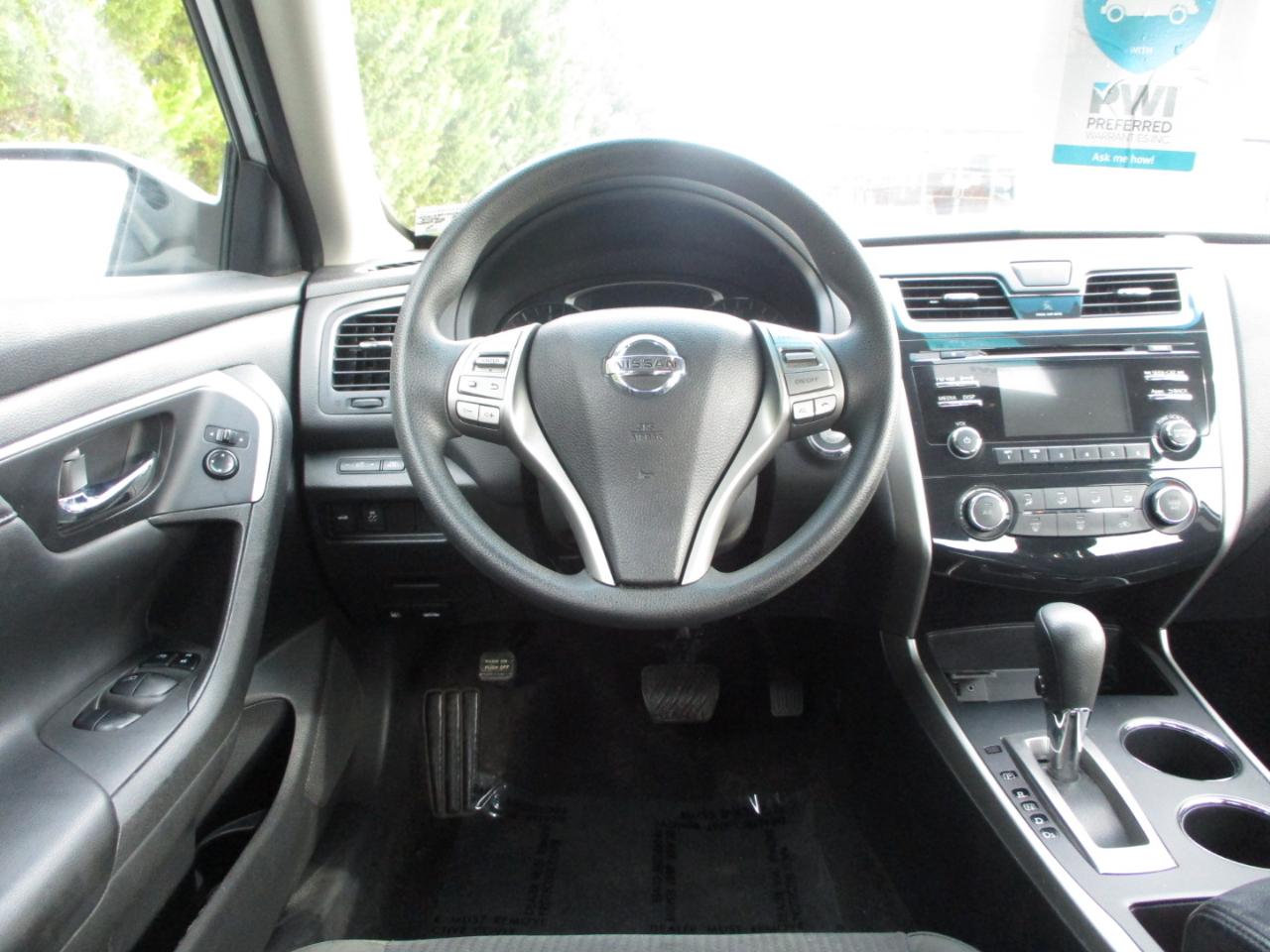 Nissan Altima 2.5 S 2015