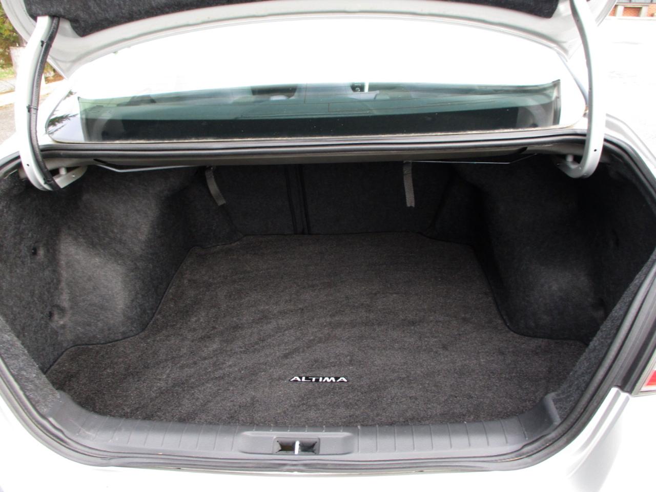 Nissan Altima 2.5 S 2015