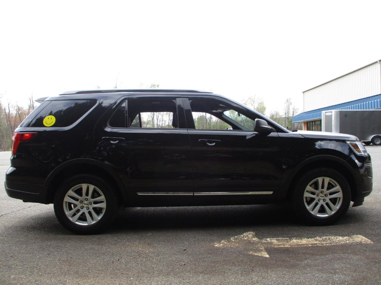 Ford Explorer XLT 4WD 2018