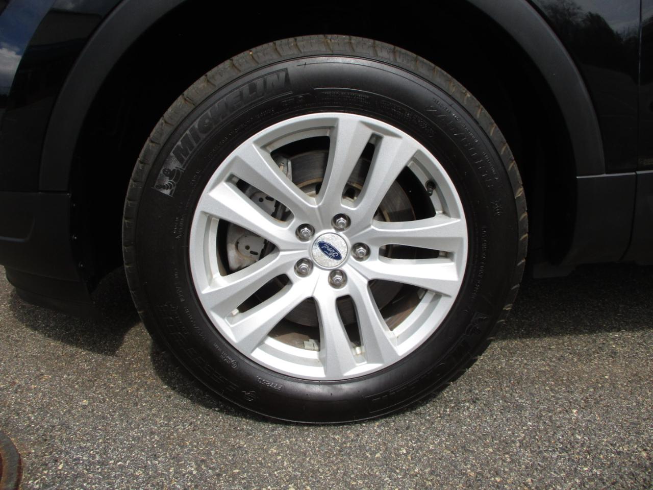 Ford Explorer XLT 4WD 2018