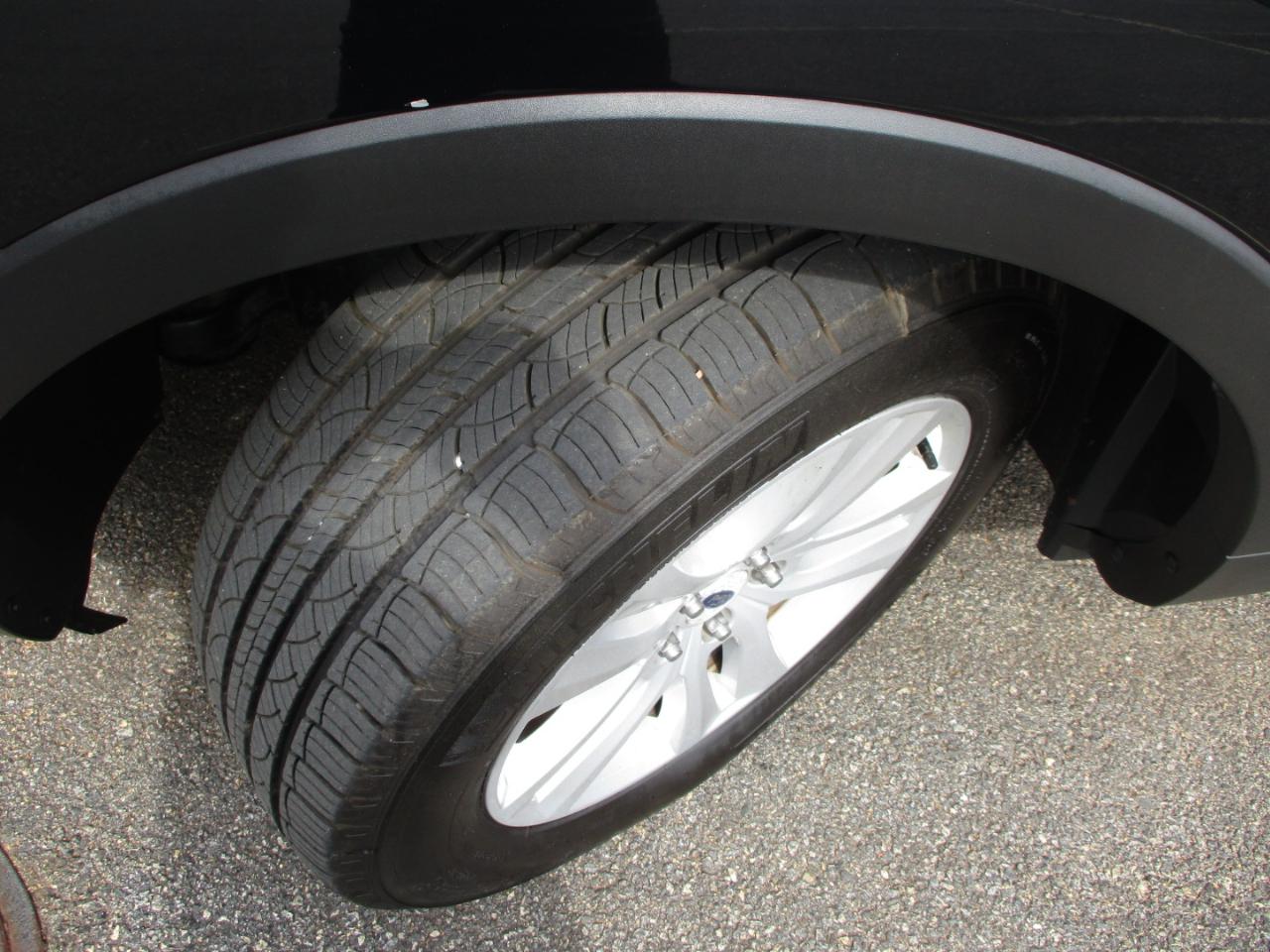 Ford Explorer XLT 4WD 2018