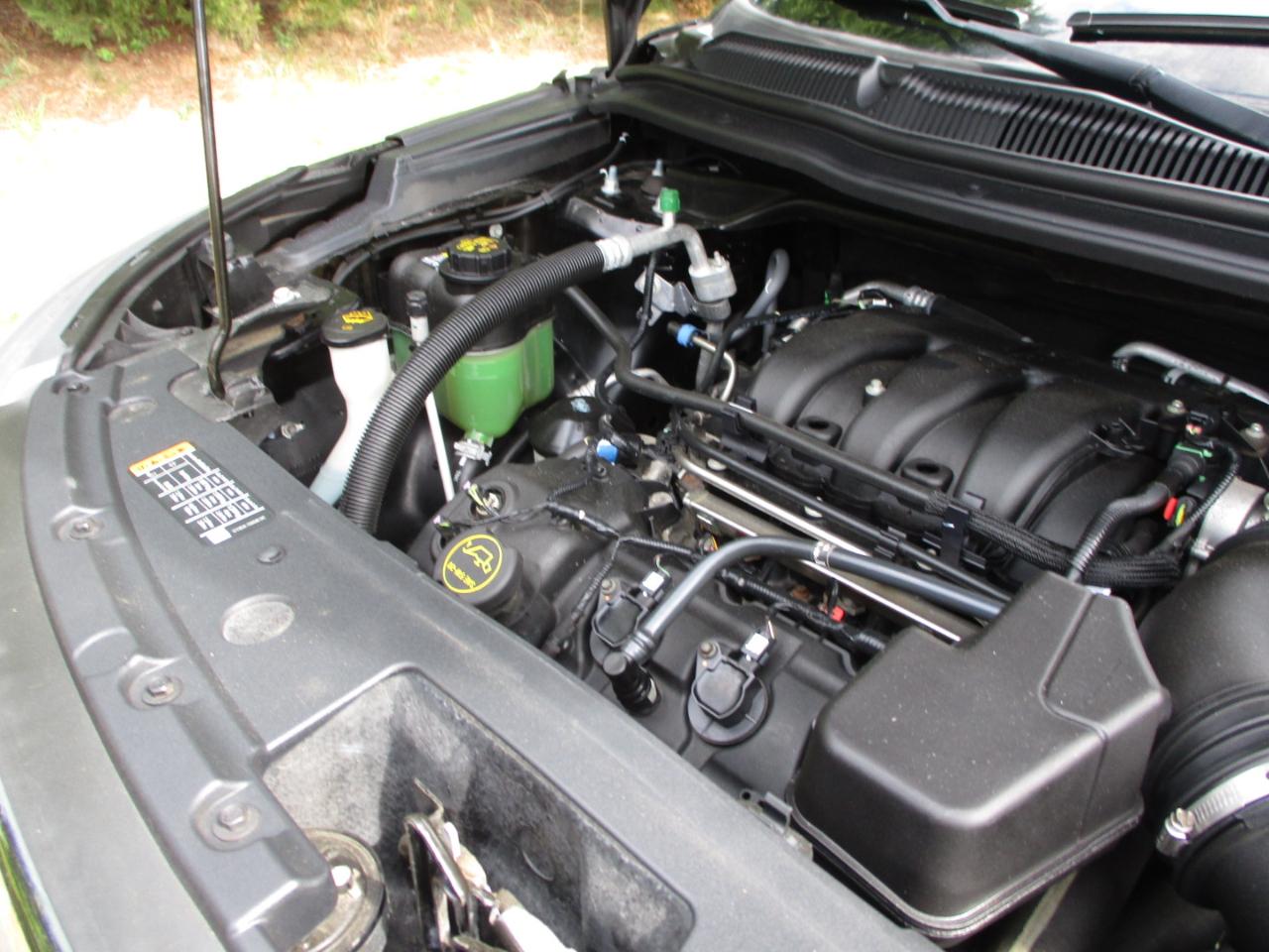 Ford Explorer XLT 4WD 2018