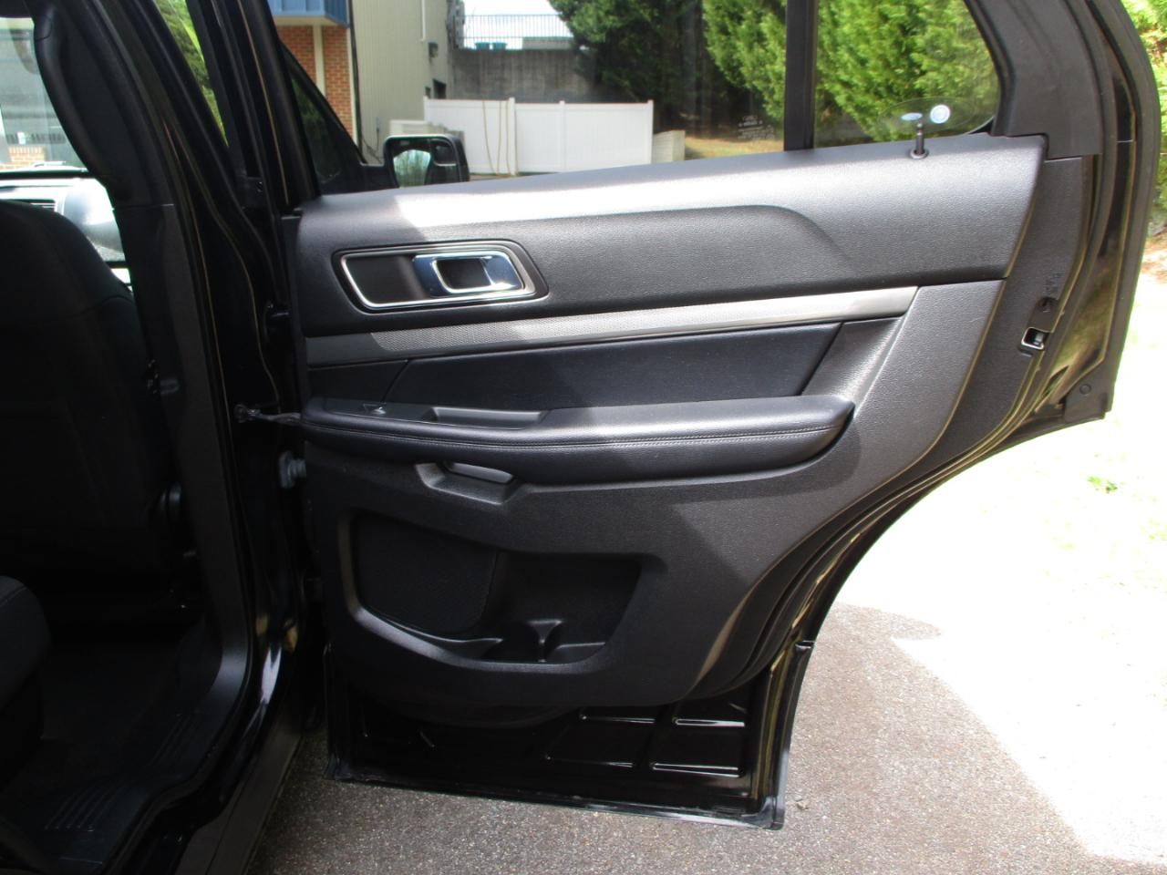 Ford Explorer XLT 4WD 2018