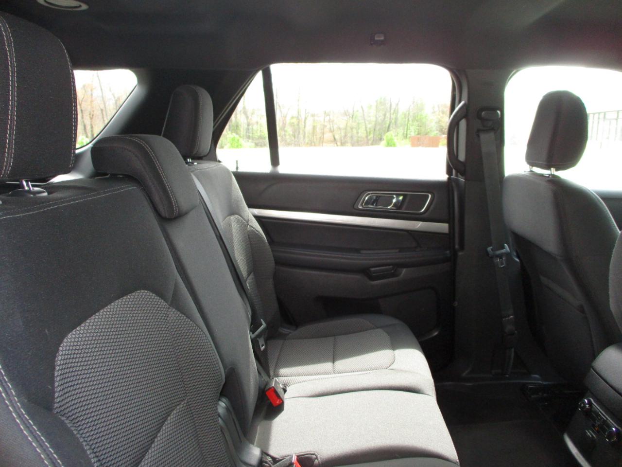 Ford Explorer XLT 4WD 2018