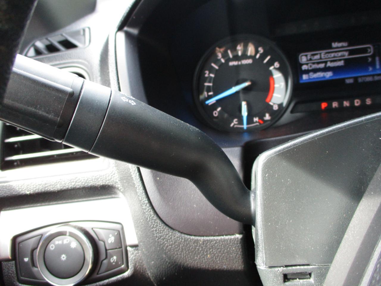 Ford Explorer XLT 4WD 2018