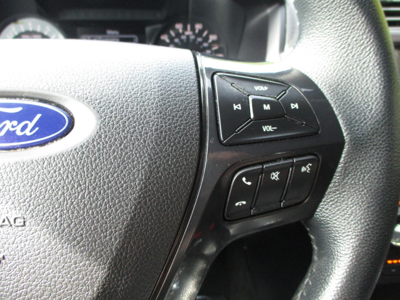 Ford Explorer XLT 4WD 2018