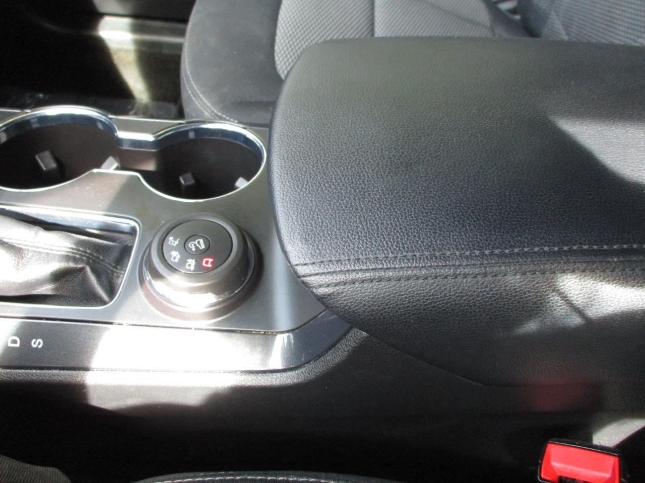 Ford Explorer XLT 4WD 2018