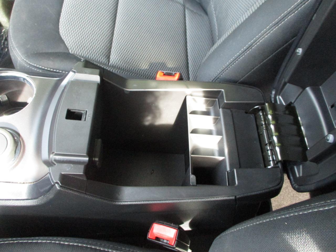 Ford Explorer XLT 4WD 2018