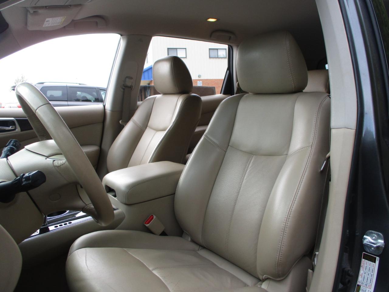 Nissan Pathfinder SL 4WD 2015