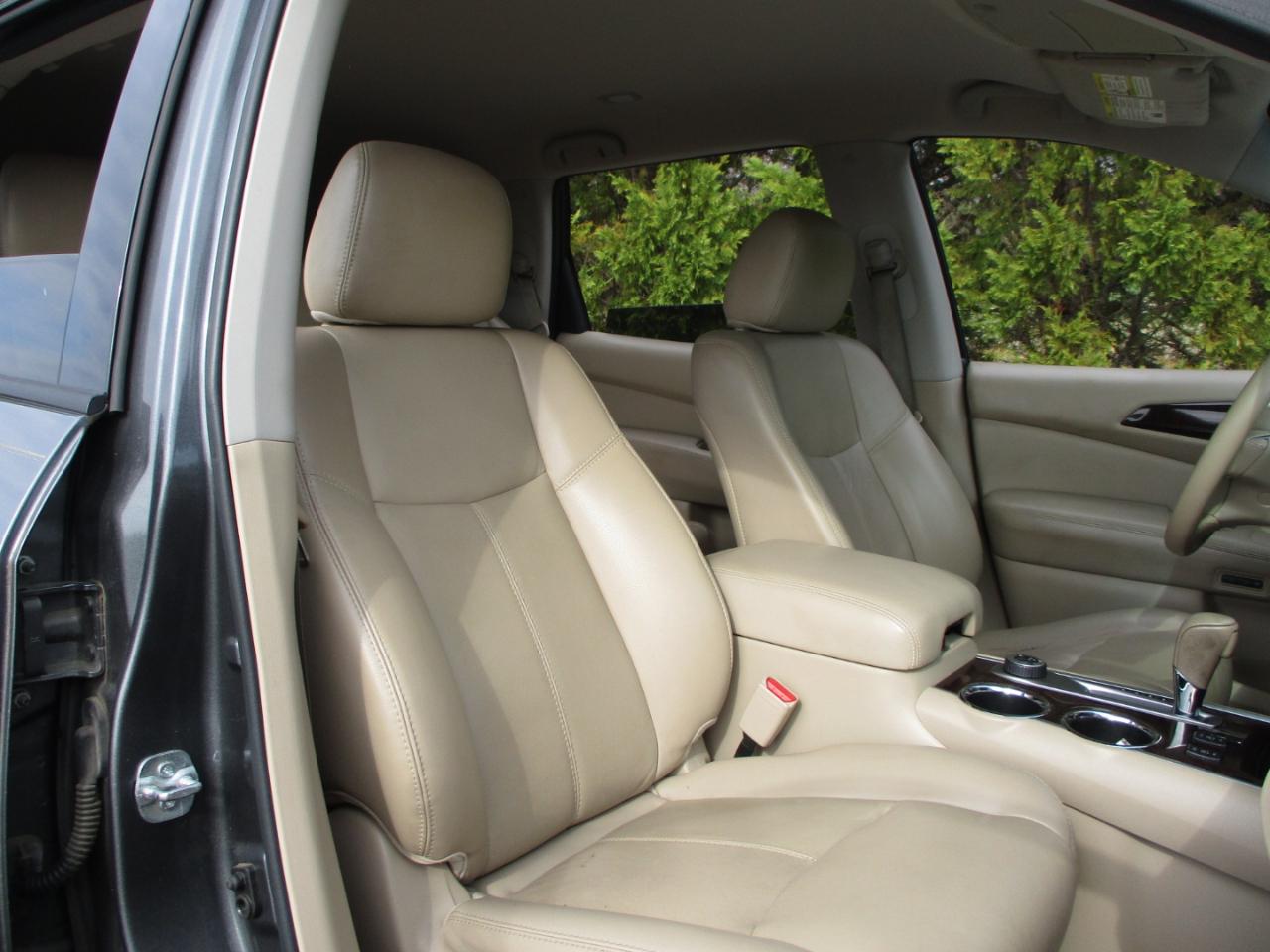 Nissan Pathfinder SL 4WD 2015