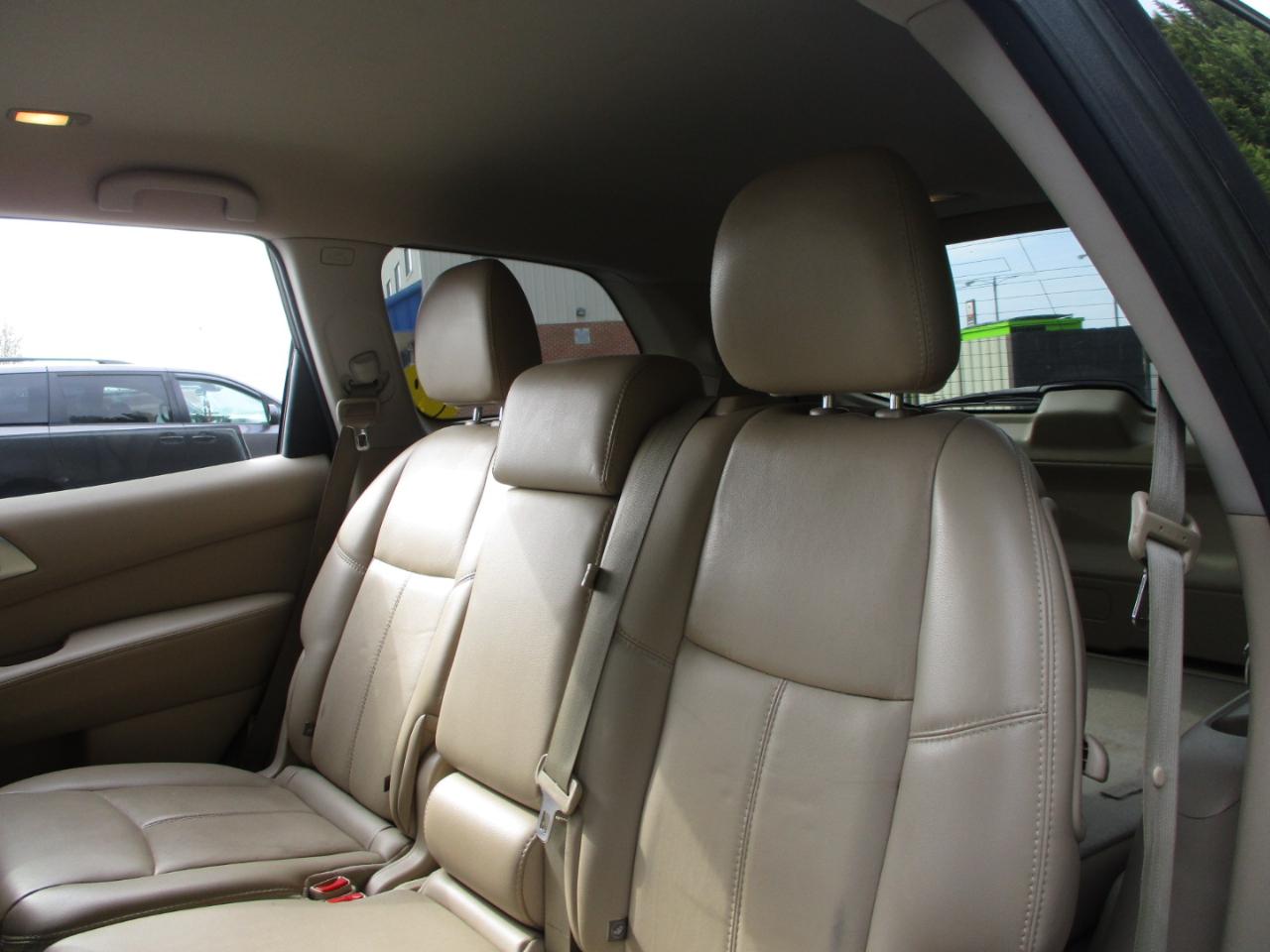 Nissan Pathfinder SL 4WD 2015