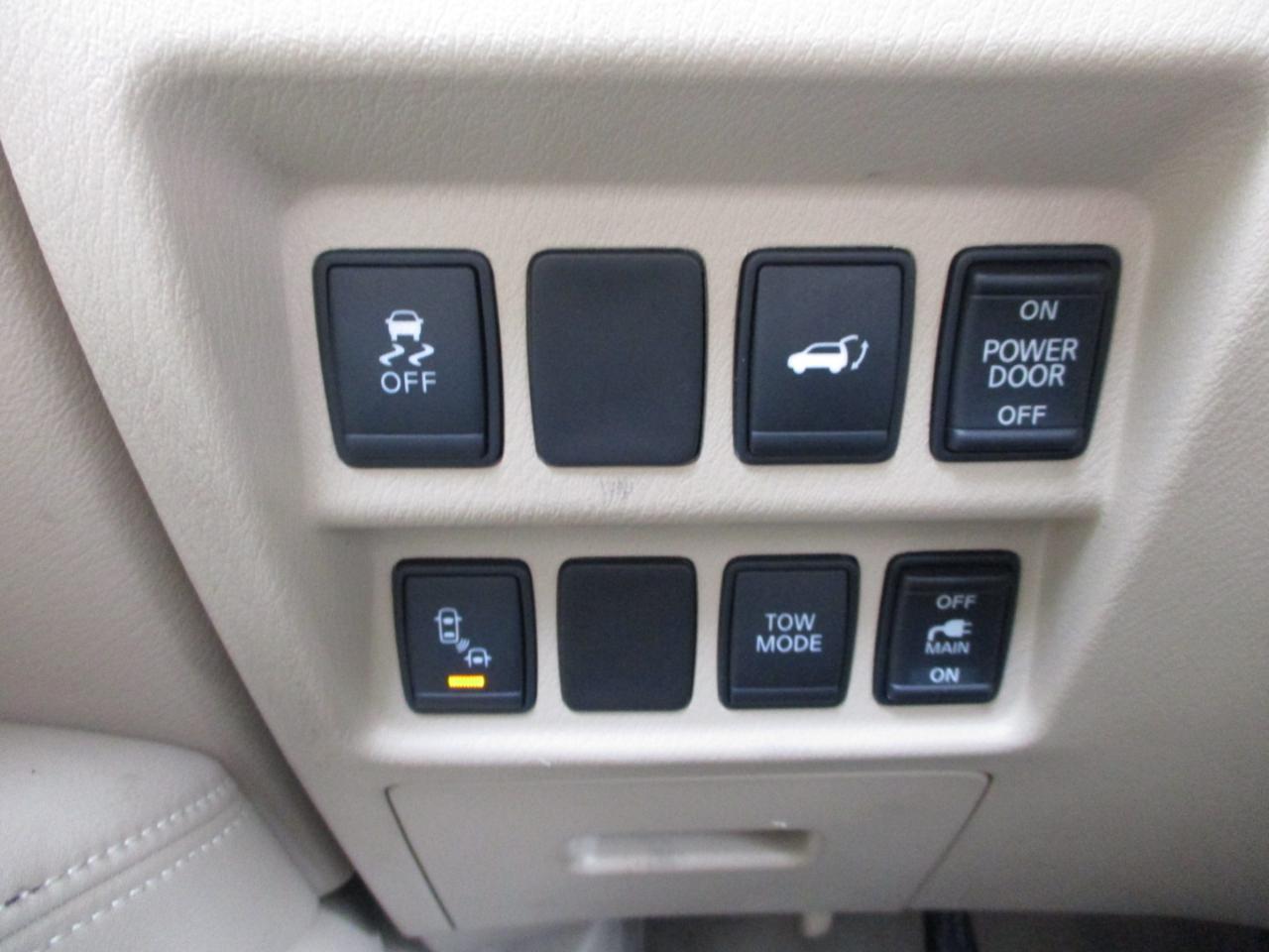 Nissan Pathfinder SL 4WD 2015