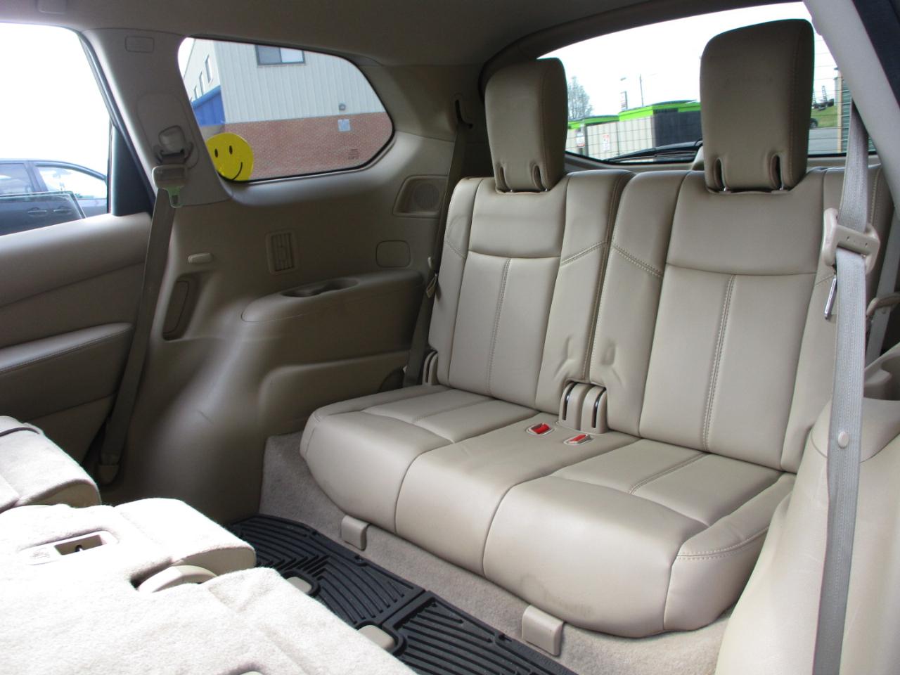 Nissan Pathfinder SL 4WD 2015