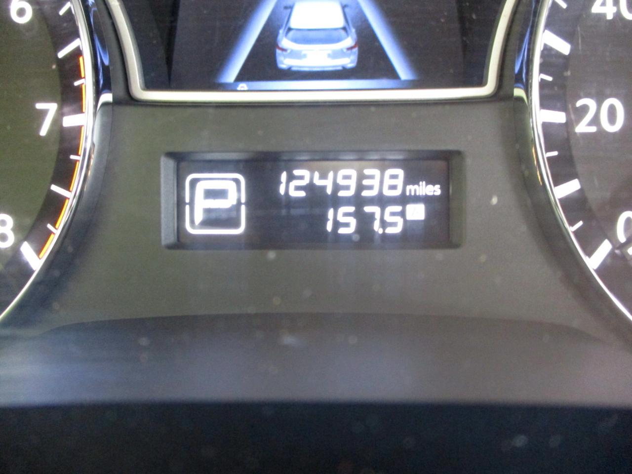 Nissan Pathfinder SL 4WD 2015