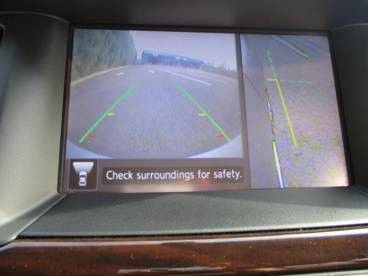 Nissan Pathfinder SL 4WD 2015