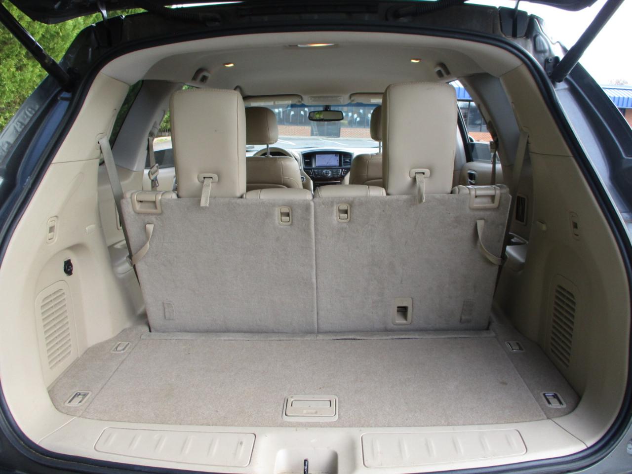 Nissan Pathfinder SL 4WD 2015