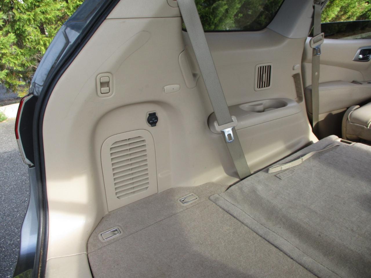 Nissan Pathfinder SL 4WD 2015