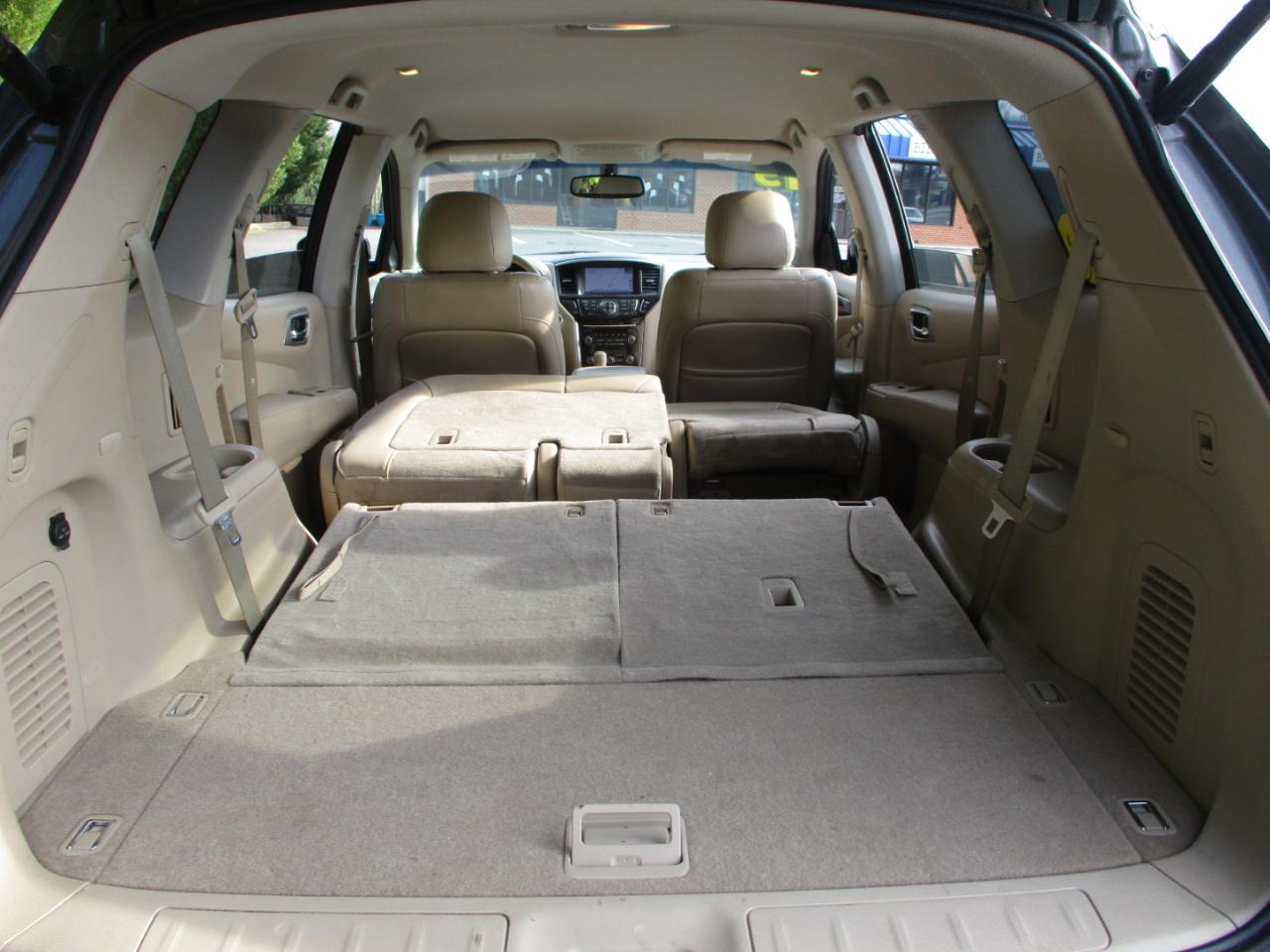 Nissan Pathfinder SL 4WD 2015